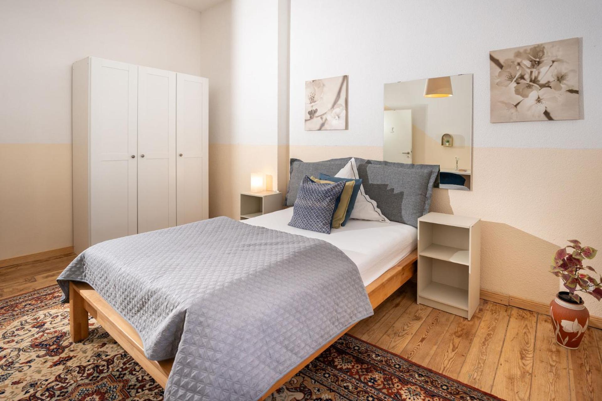 Charmante Privatzimmer In Der Stadt Coblença Exterior foto