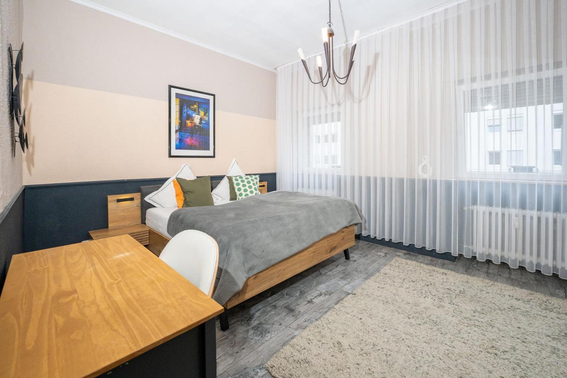 Charmante Privatzimmer In Der Stadt Coblença Exterior foto