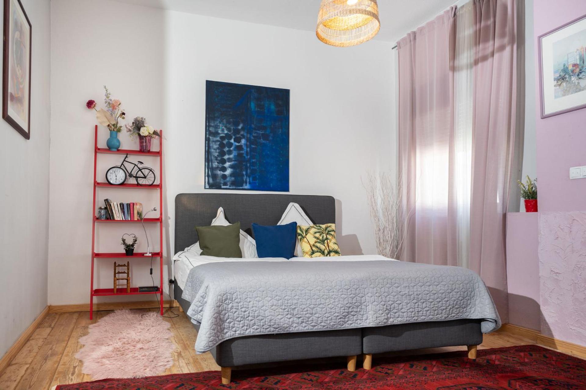 Charmante Privatzimmer In Der Stadt Coblença Exterior foto